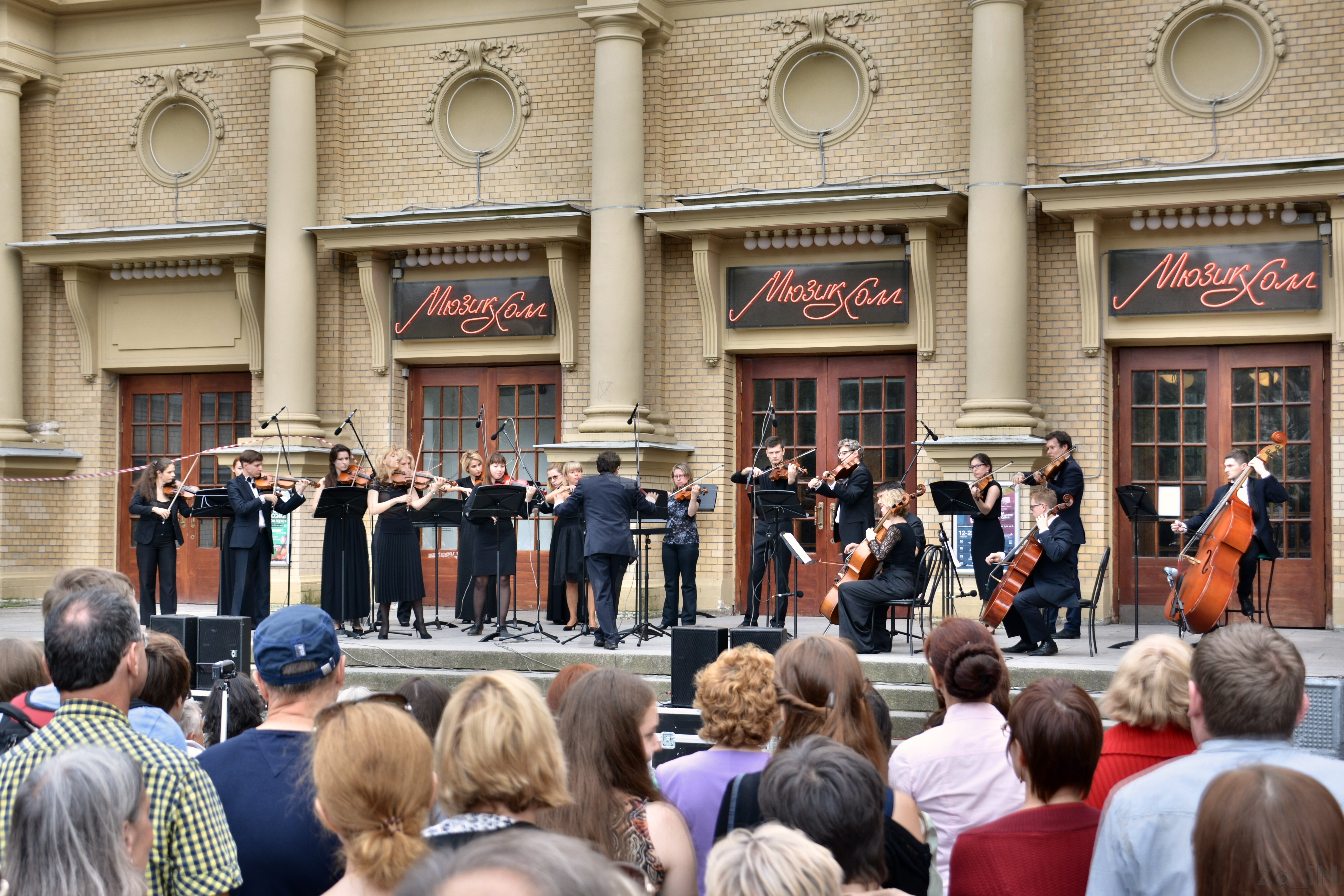 Фотоотчет с концерта "Leto. Классика в Александровском парке" 17 июля