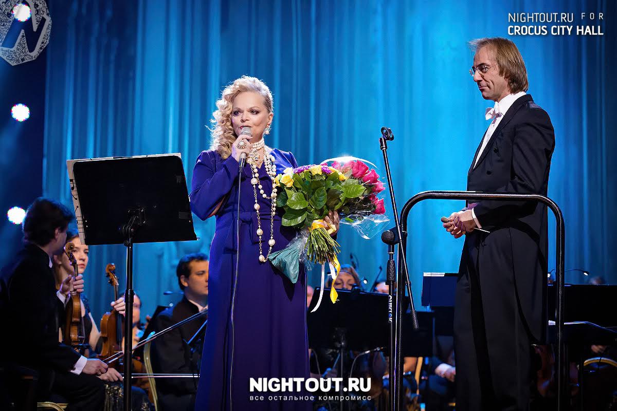 Фабио Мастранджело выступил на юбилейном концерте Ларисы Долиной